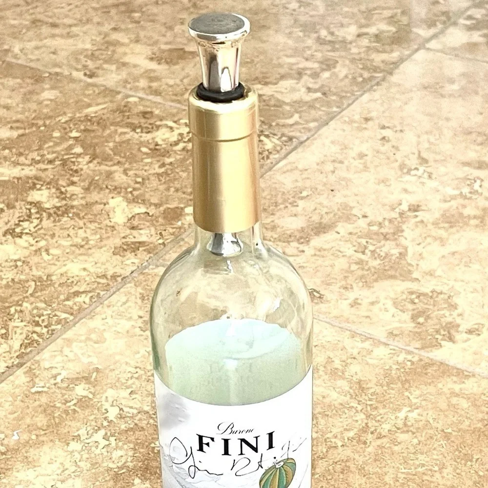 5 for $25! “R” Engraved Stainless Steel Wine Stopper!